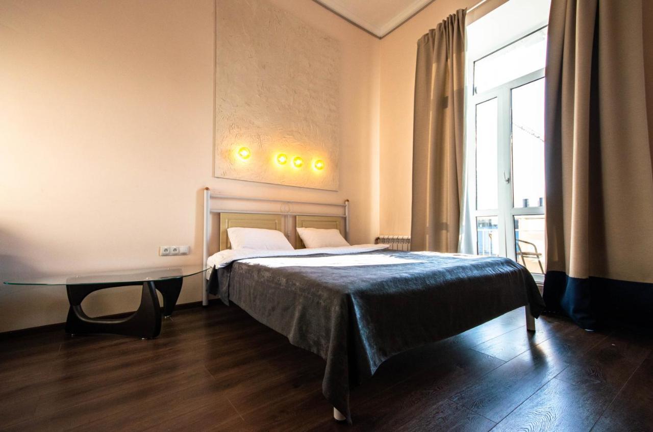 Kyiv Rouge Apartment Zewnętrze zdjęcie
