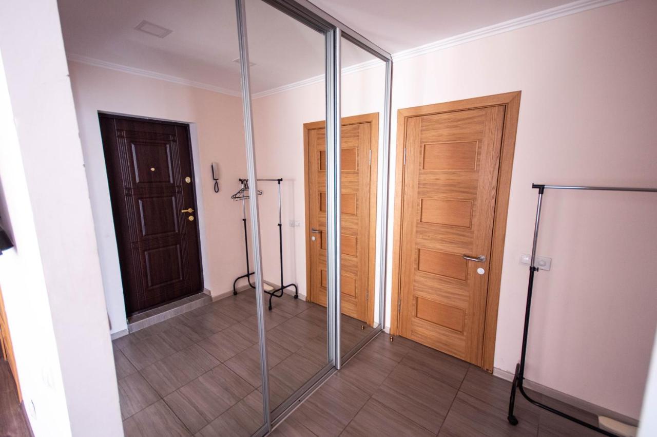 Kyiv Rouge Apartment Zewnętrze zdjęcie