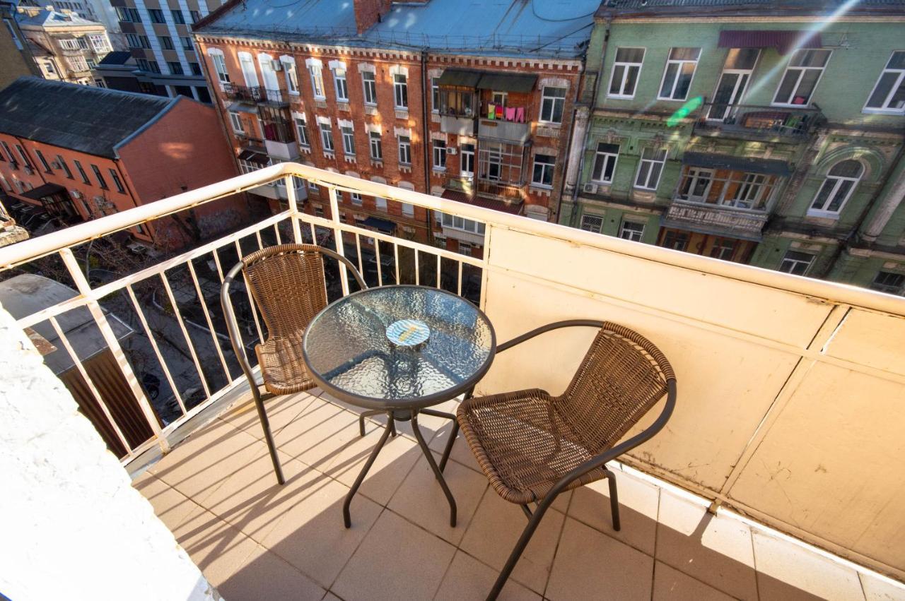 Kyiv Rouge Apartment Zewnętrze zdjęcie